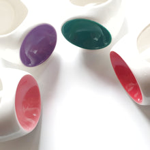 Load image into Gallery viewer, Ceramic White Wax Melt Burners with Coloured Top

